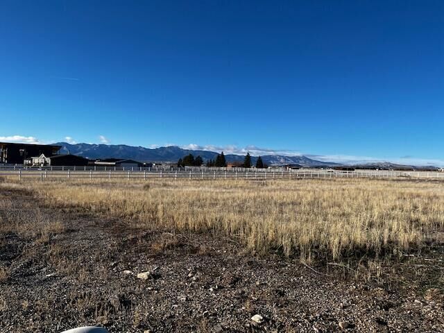 Property Photo: 863 E 885 N UT 84713