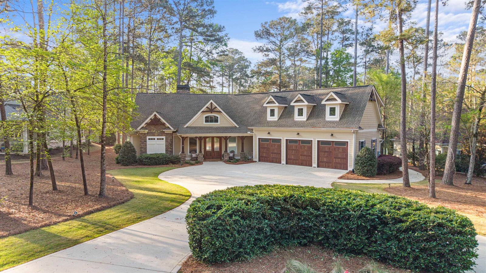 Property Photo: 1040 Lake Drive GA 30642