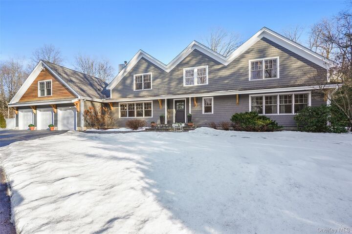 Property Photo:  19 Sherwood Road  NY 10576 