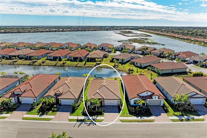 Property Photo:  113 Villoresi Boulevard  FL 34275 