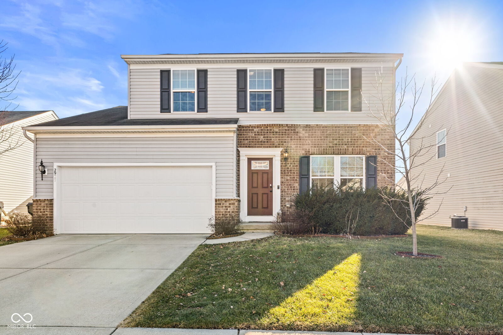 Property Photo: 2927 Welcome Way IN 46143