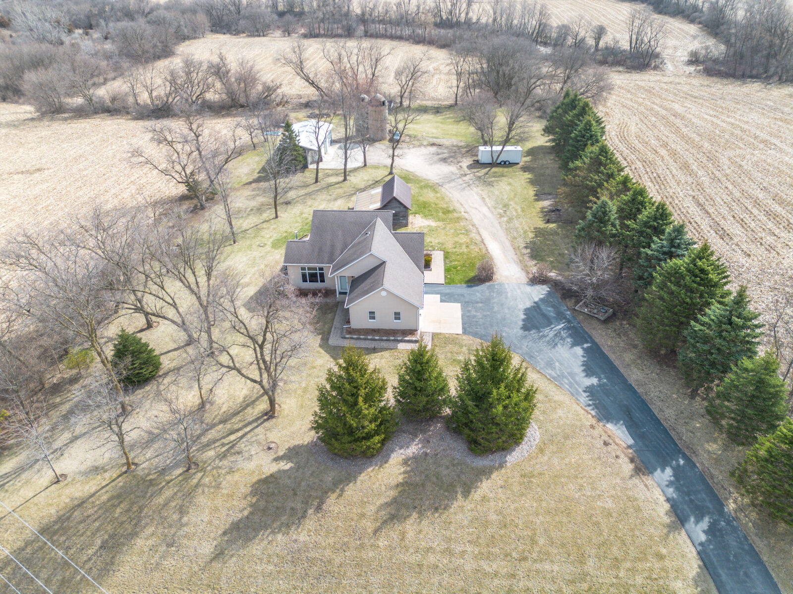 Property Photo: 5232 County Highway P - WI 53095