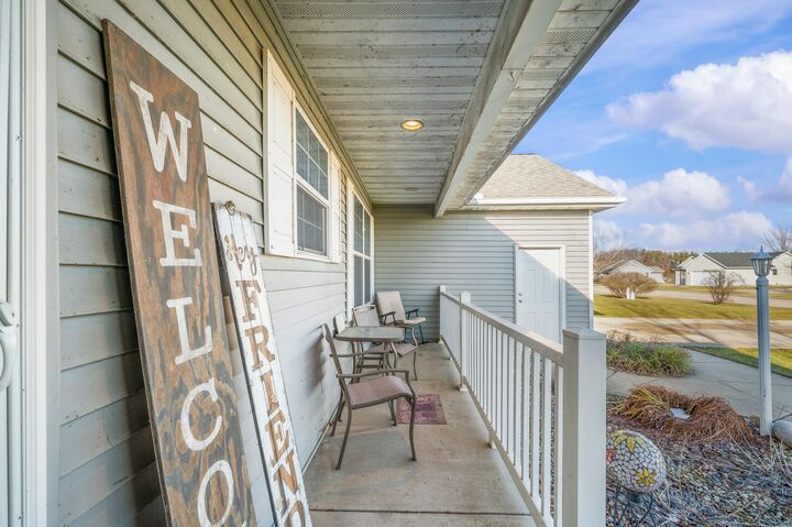 Property Photo:  2434 Jeffery Lane  MI 49120 