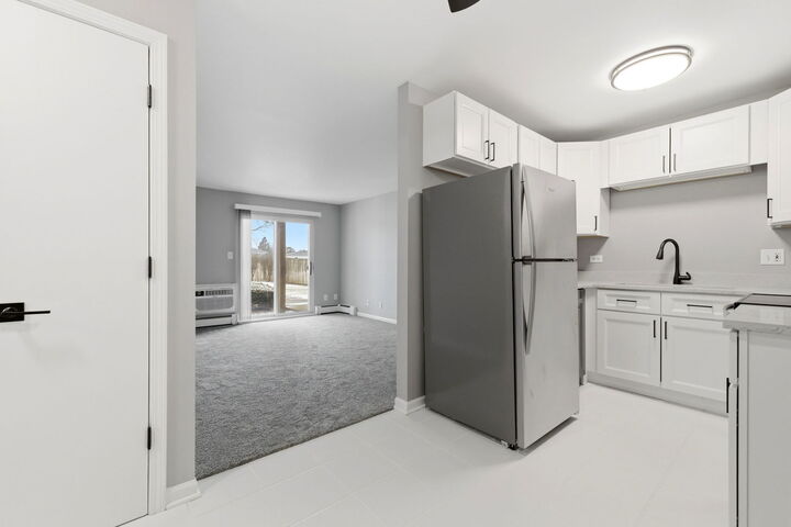 Property Photo: 2800 Light Road 102 IL 60543