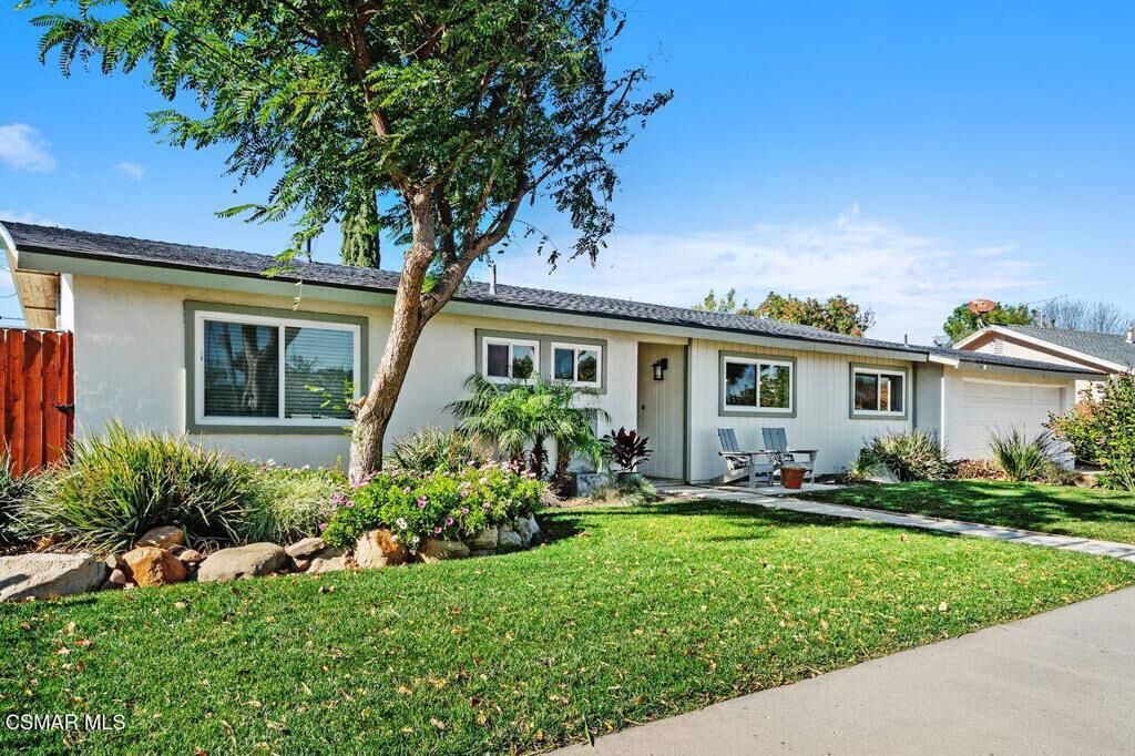 Property Photo:  1135 Donner Avenue  CA 93065 