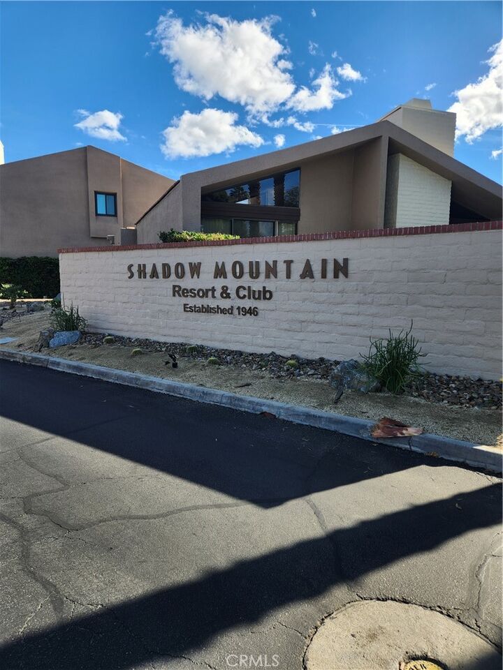 Property Photo:  73850 Fairway 134  CA 92260 
