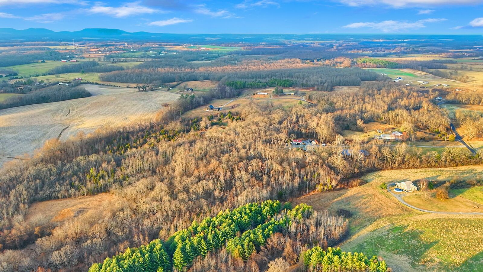 Property Photo:  0 Knight Rd  TN 37110 