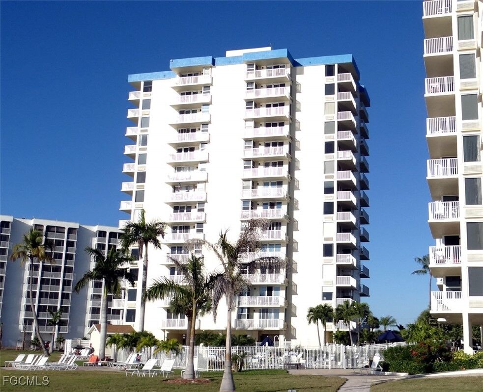 Property Photo: 7330 Estero Boulevard 605 FL 33931