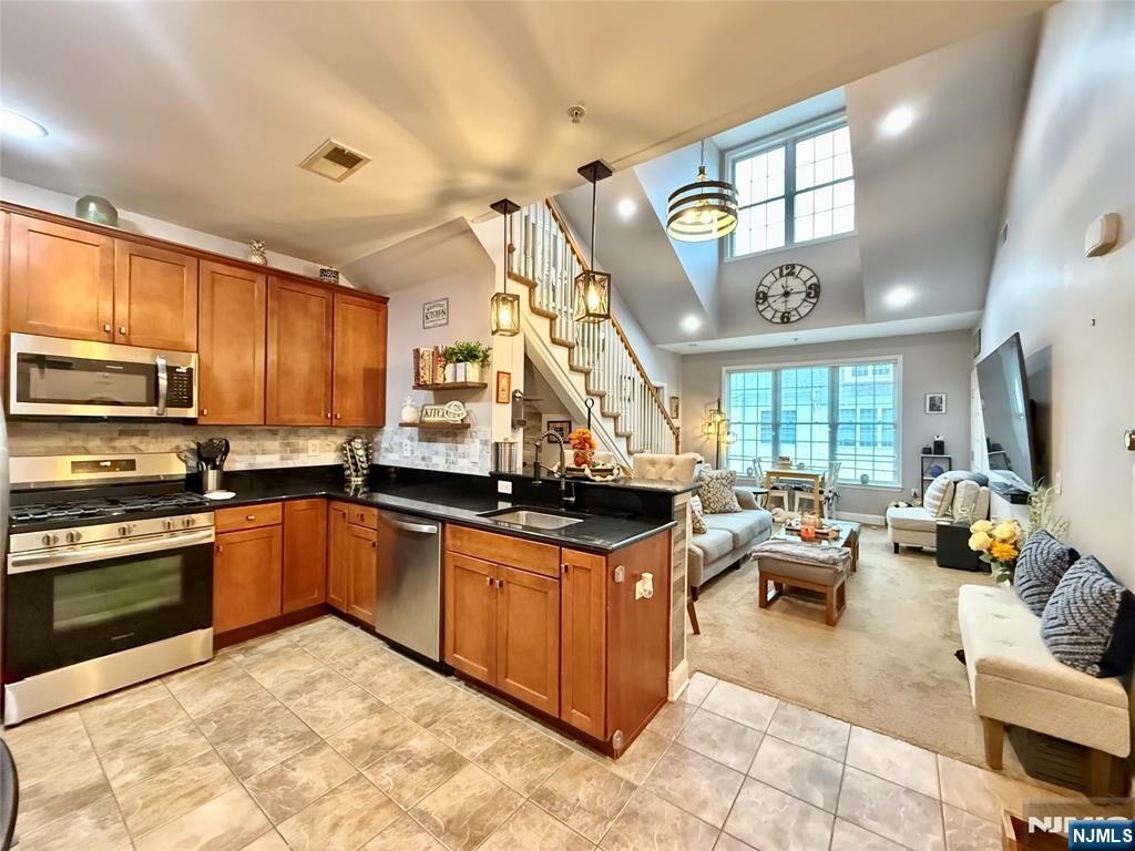 Property Photo:  6409 Brookhaven Court  NJ 07457 