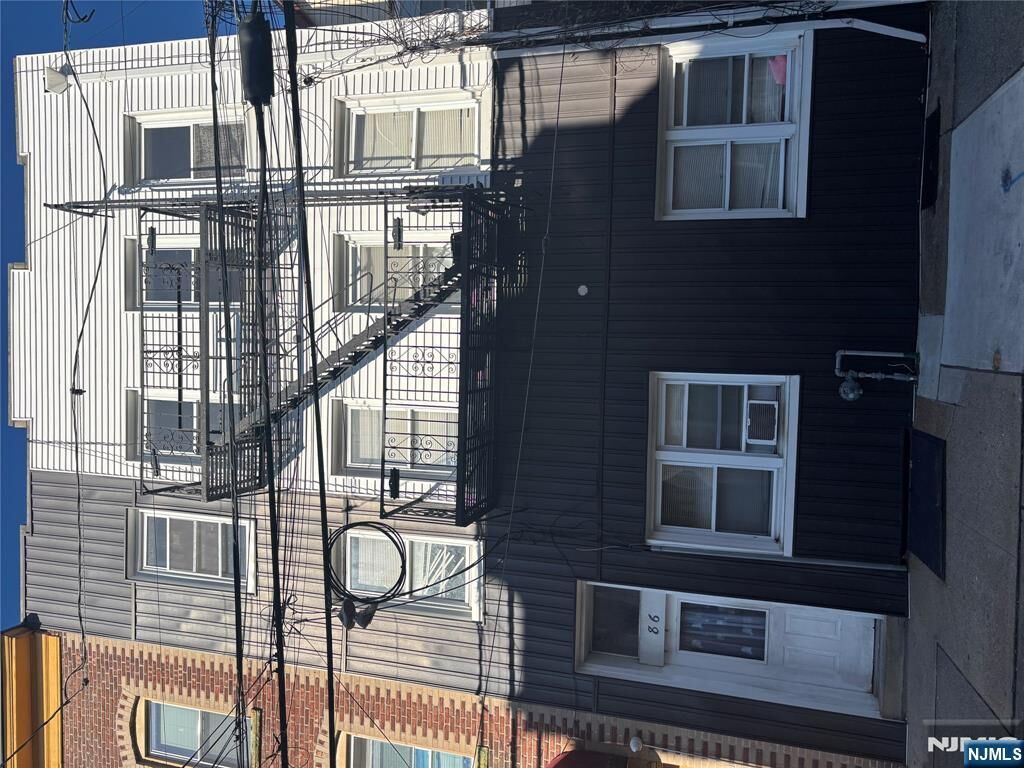 Property Photo:  86 Center Street 3F  NJ 07011 