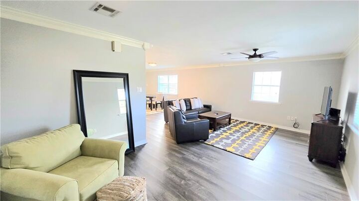 Property Photo: 150 Forest Drive LA 70037