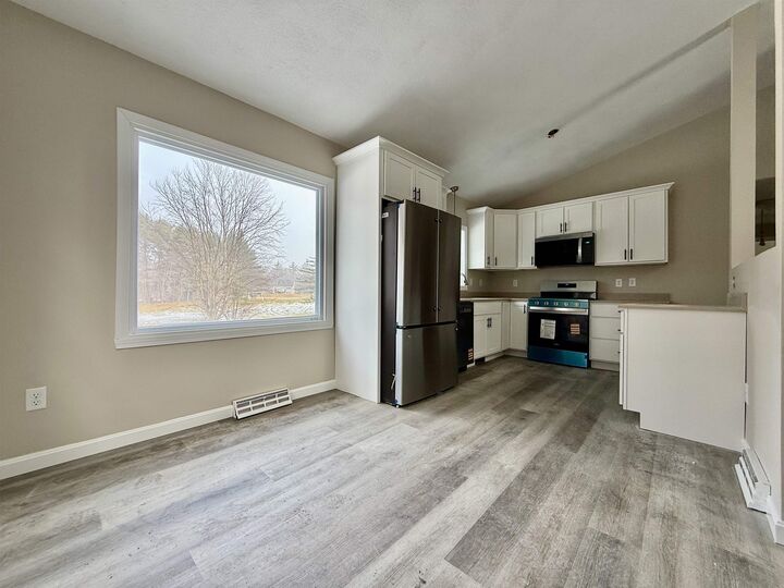 Property Photo: 5 Dwyer Street NH 03054