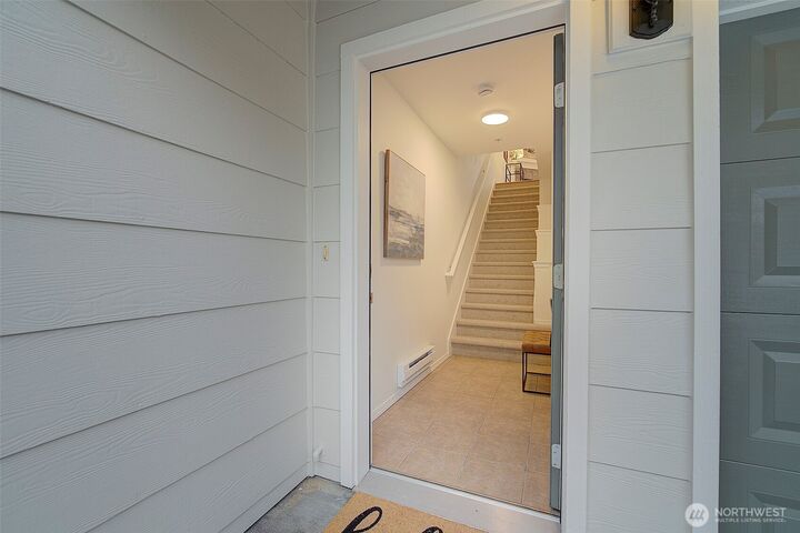 Property Photo:  3116  164th Street SW 2103  WA 98087 