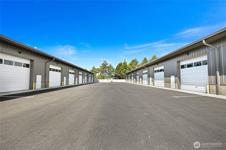 Property Photo:  1635  Jills Court 12  WA 98226 