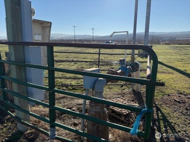 Property Photo:  0  Prunedale Road  OR 97862 