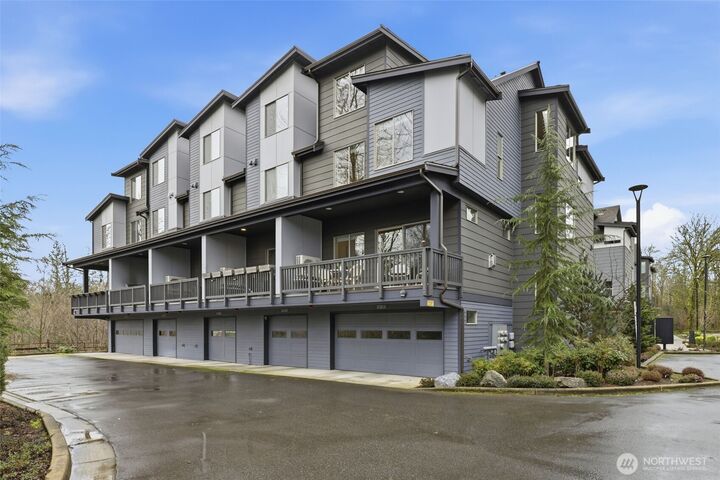 Property Photo:  1930 NW Riva Lane  WA 98027 