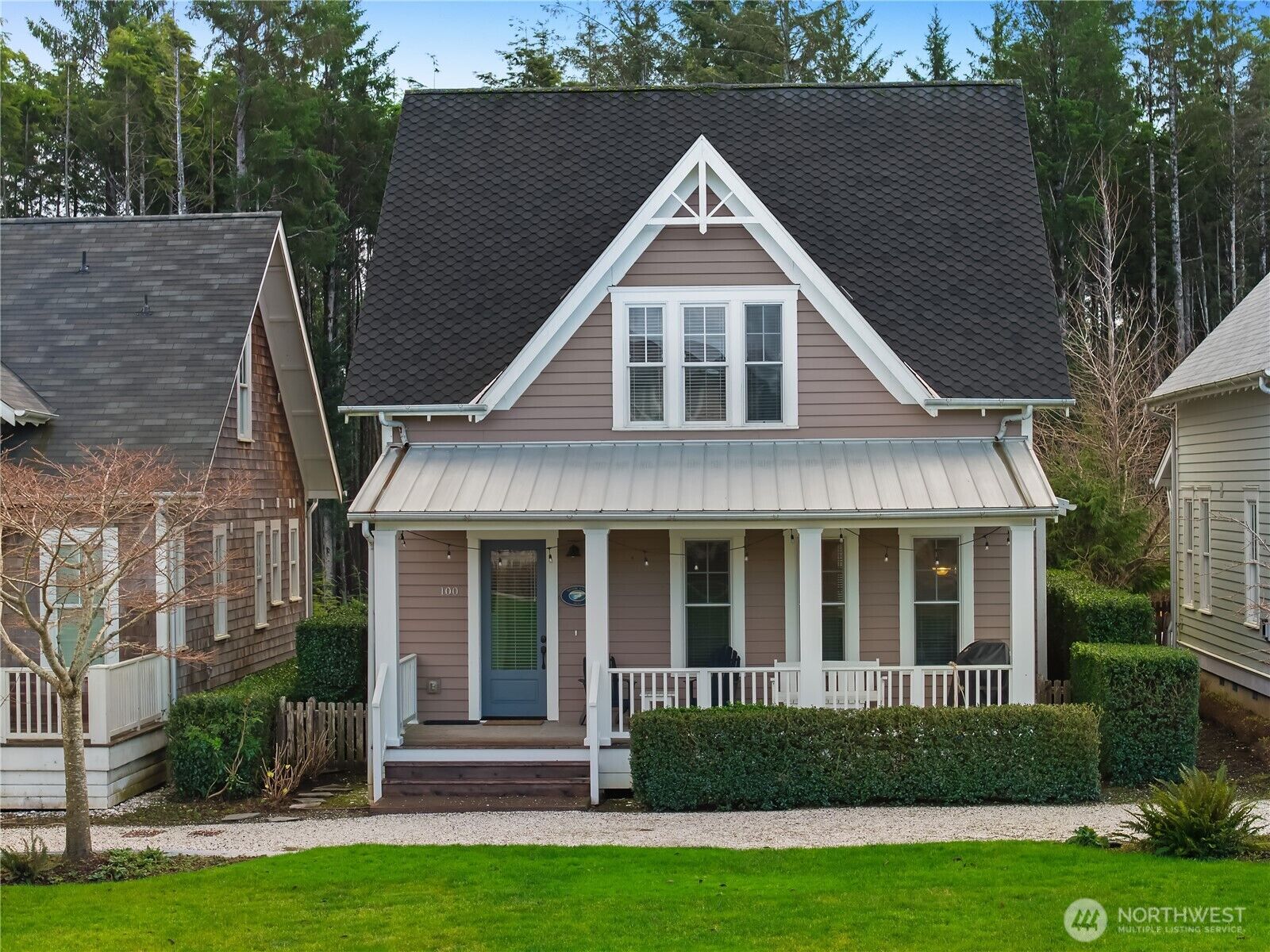 Property Photo:  100  Horseshoe Lane  WA 98571 