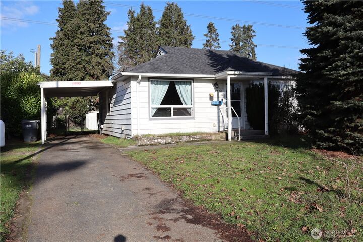 Property Photo:  8510  33rd Avenue S  WA 98499 