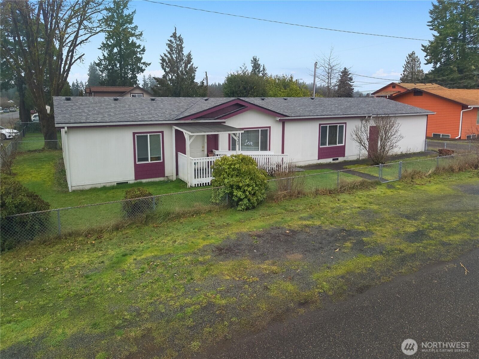 Property Photo: 321 E F Street WA 98584