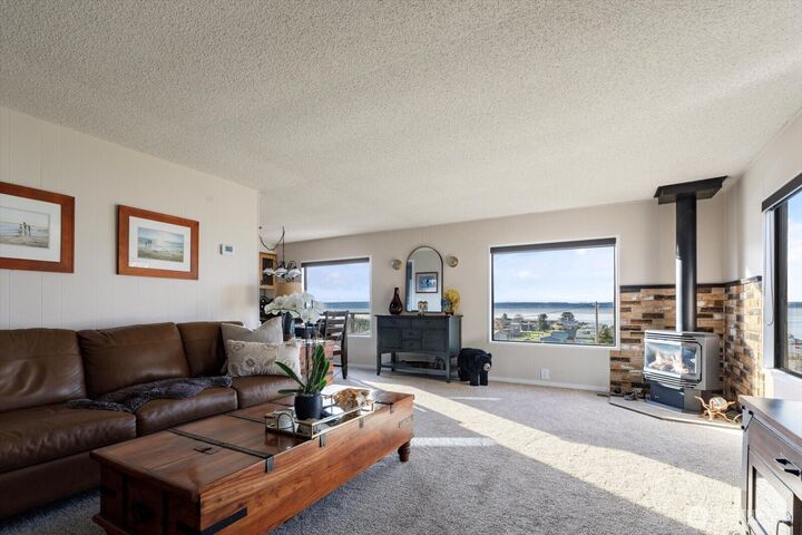 Property Photo:  4901  Thistle Lane  WA 98249 