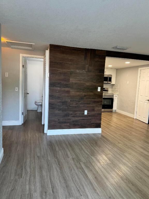 Property Photo: 7945 Loomis Street FL 33462