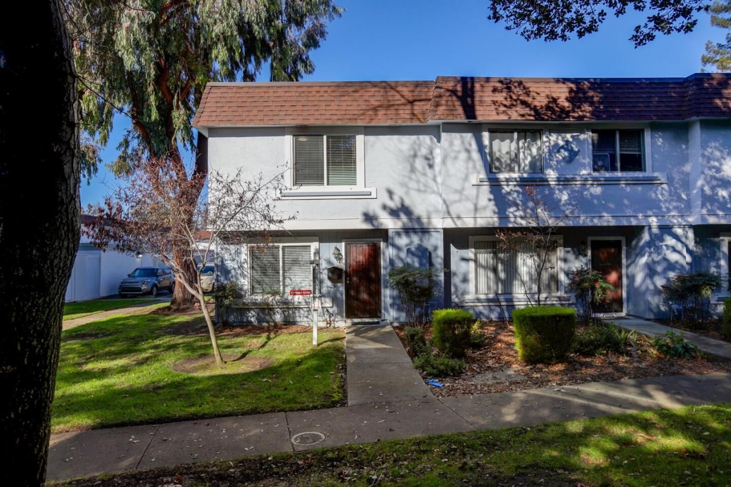 Property Photo: 1912 Vinedale Square CA 95132