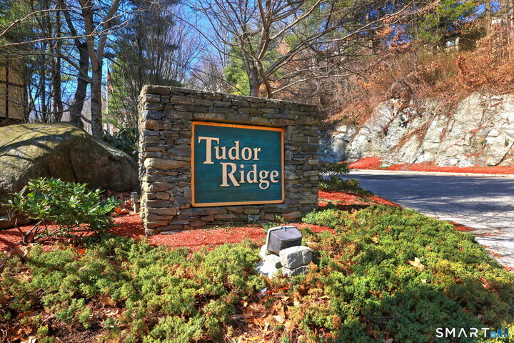 Property Photo:  125 Warner Hill Road 100  CT 06614 