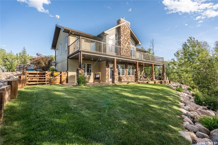 Property Photo:  609 Cedar Close  SK S0M 1A0 