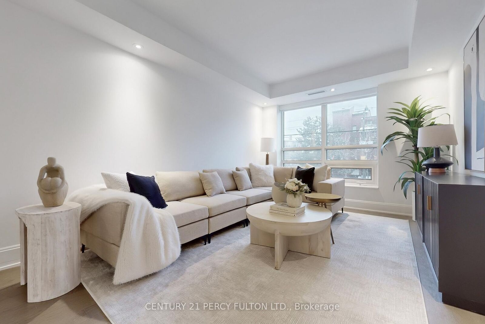 Photo de la propriété:  355 Bedford Park Avenue 206  ON M5M 0B2 