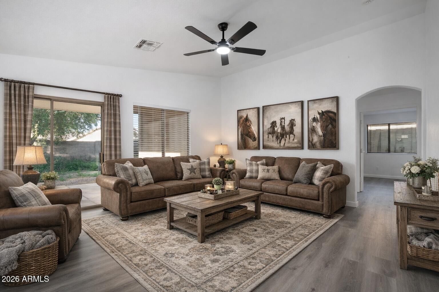 Property Photo:  1034 E Monteleone Street  AZ 85140 