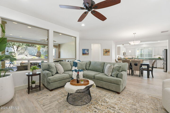 Property Photo: 1476 E Vesper Trail AZ 85140