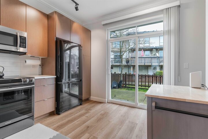 Property Photo: 19505 68A Avenue 118 BC V4N 6K3