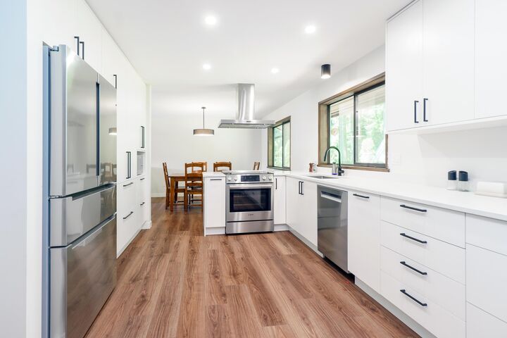 Property Photo: 27573 Sayers Crescent BC V2W 1N3