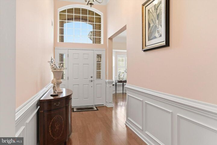 Property Photo:  10 Iverness Court  NJ 08731 