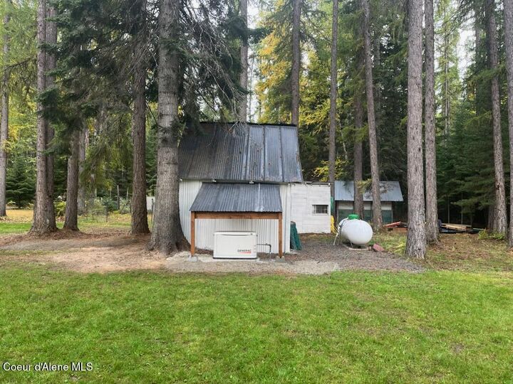 Property Photo:  475 Dry Creek Rd  ID 83811 
