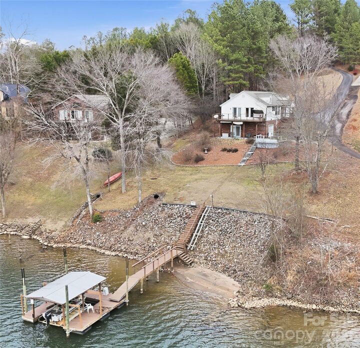 Property Photo:  105 Mountain Aire Drive  NC 28678 