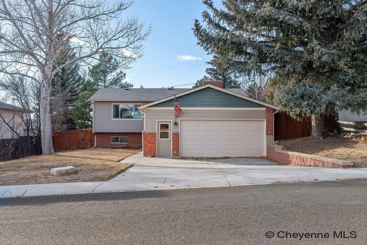 Property Photo:  6538 Moreland Ave  WY 82009 