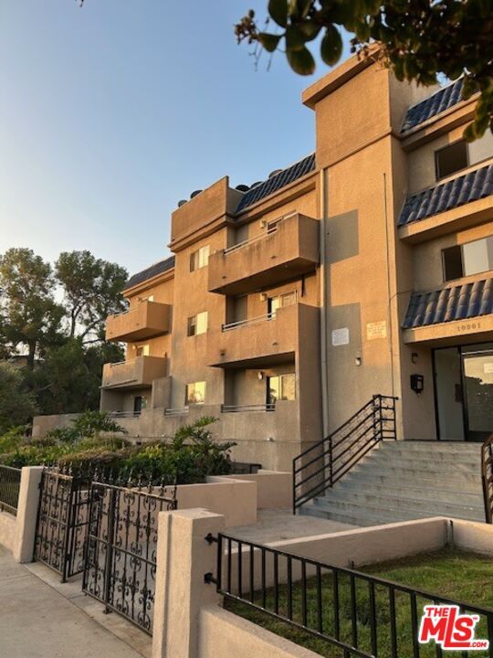 Property Photo:  10901 Laurel Canyon Blvd  CA 91340 