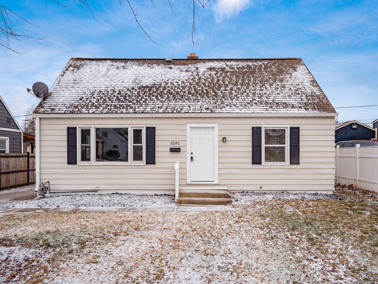 Property Photo:  3281 Oaklawn Street  OH 43224 