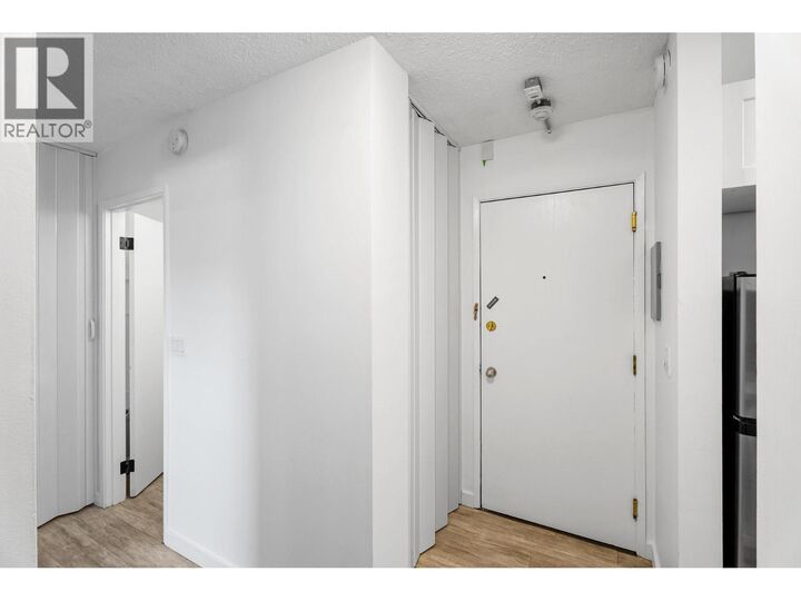 Property Photo:  1703 Menzies Street 314  BC V1K 1A6 