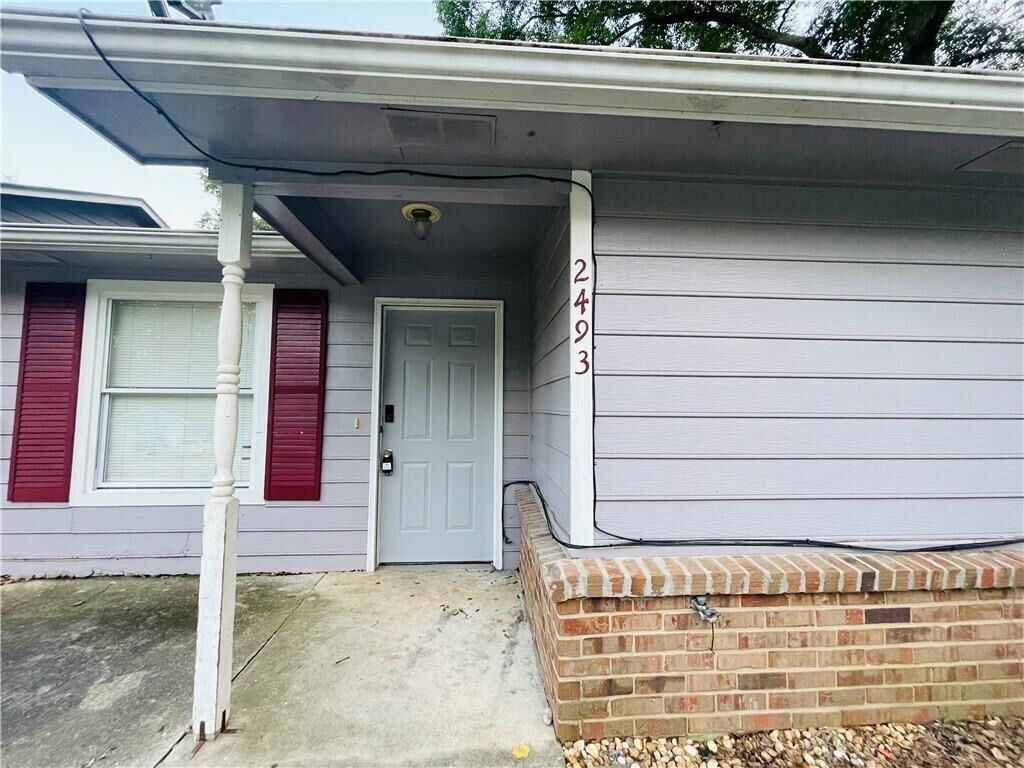 Property Photo:  2493 Washington Street Extension  GA 30106 