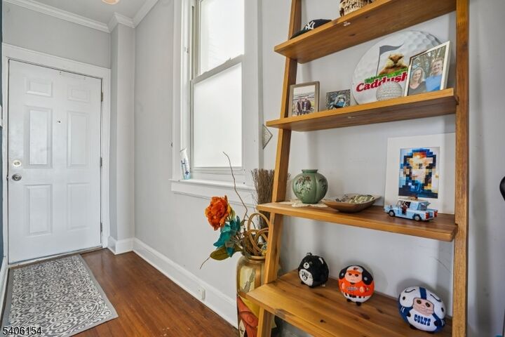 Property Photo:  82 Hackensack St 6  NJ 07075 