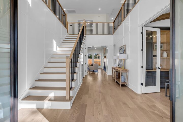 Property Photo: 1316 Althea Drive TX 77018