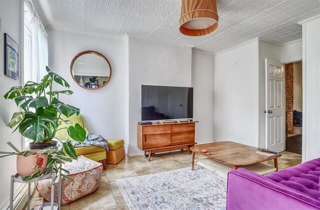 Property Photo:  330 Halladay St 2A  NJ 07304 