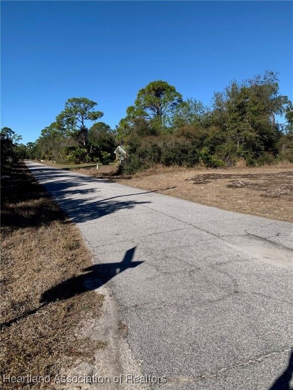 Property Photo:  3101 Richfield Avenue  FL 33852 