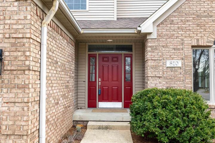 Property Photo:  810 N Callery Drive  IN 47408 