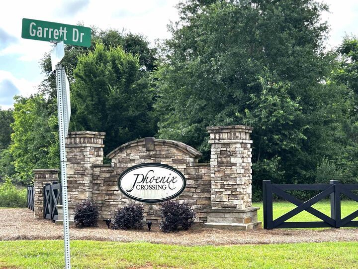 Property Photo:  118 Garrett Drive  GA 31024 