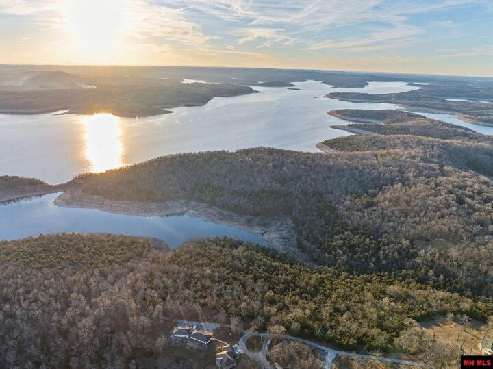 Property Photo:  397-00001-005 Burggraf Trail  AR 72653 