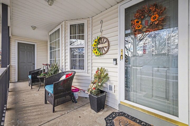 Property Photo:  221 Glen Eagle Drive NE  MI 49341 