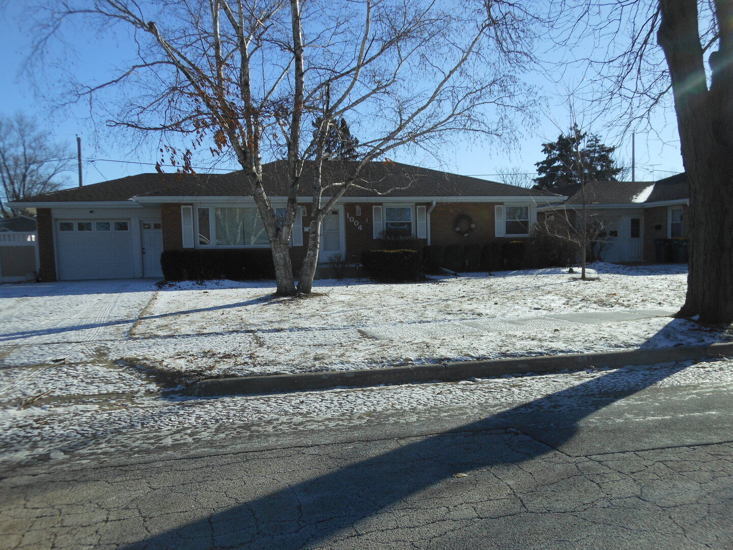 Property Photo:  1004 Westminster Road  IL 60435 